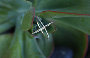 Criss Cross Diamond Ring