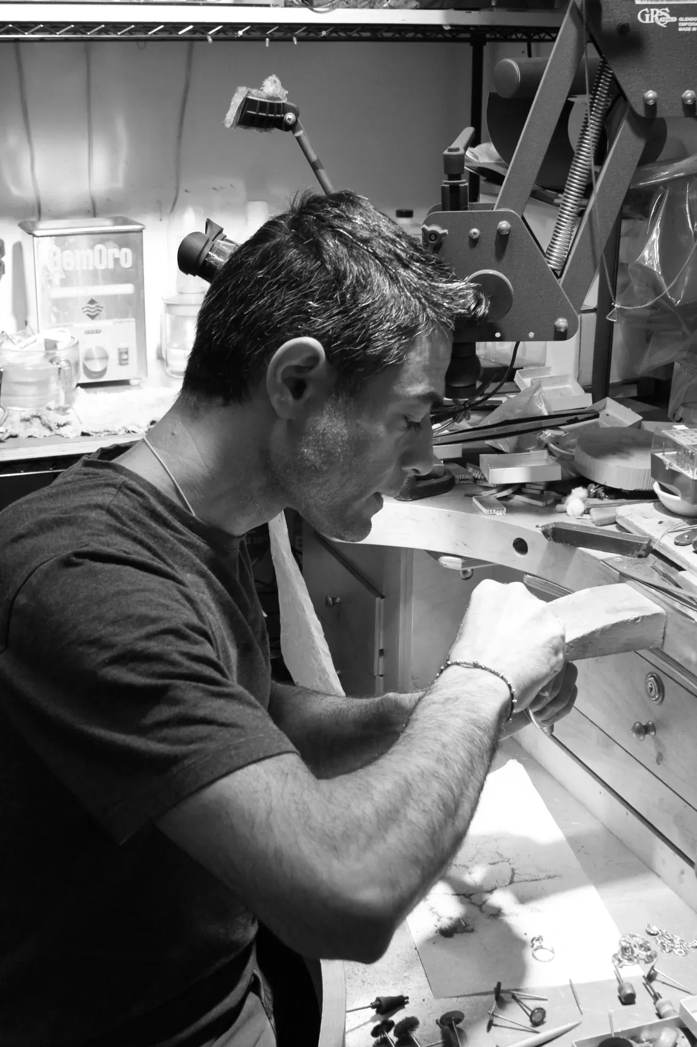 ByMusti artisan crafting fine jewelry in the workshop