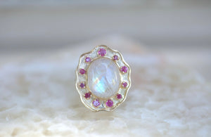 Vintage Shield Moonstone & Pink Sapphire Ring