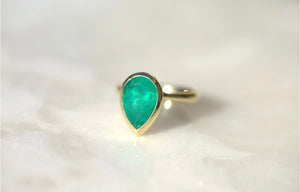Pear Emerald Bezel Set Ring