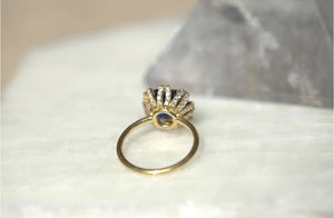 Cushion Lab Sapphire & Diamond Claw Ring