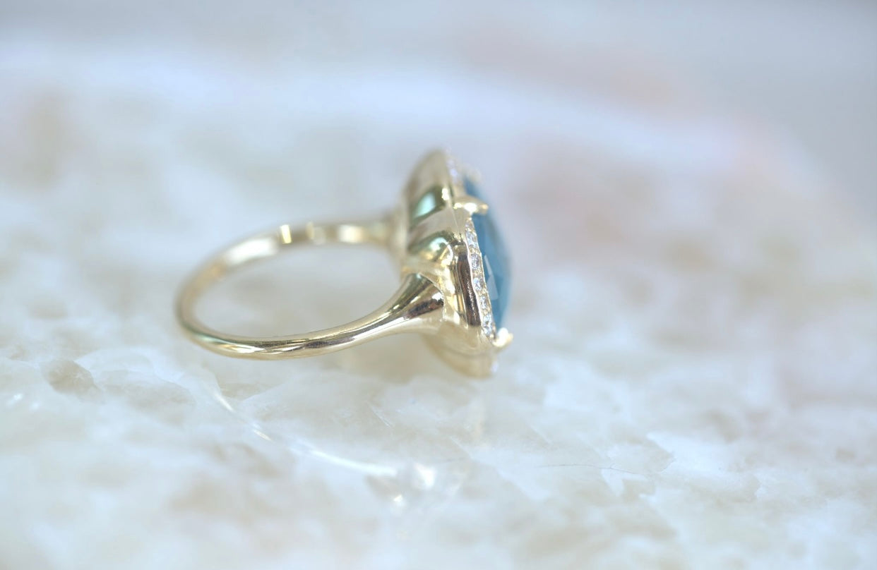 Mermaid Aquamarine & Diamond Ring