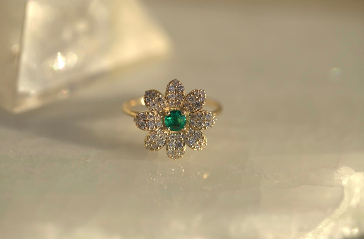 Daisy Emerald & Diamond Ring