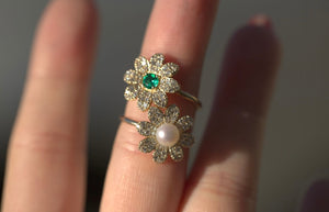 Daisy Emerald & Diamond Ring