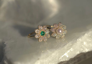 Daisy Emerald & Diamond Ring