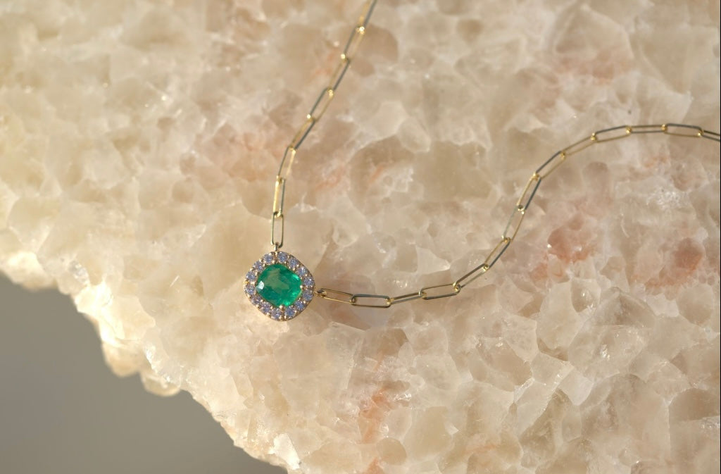 Colombian Emerald & Diamond Halo Paperclip Necklace