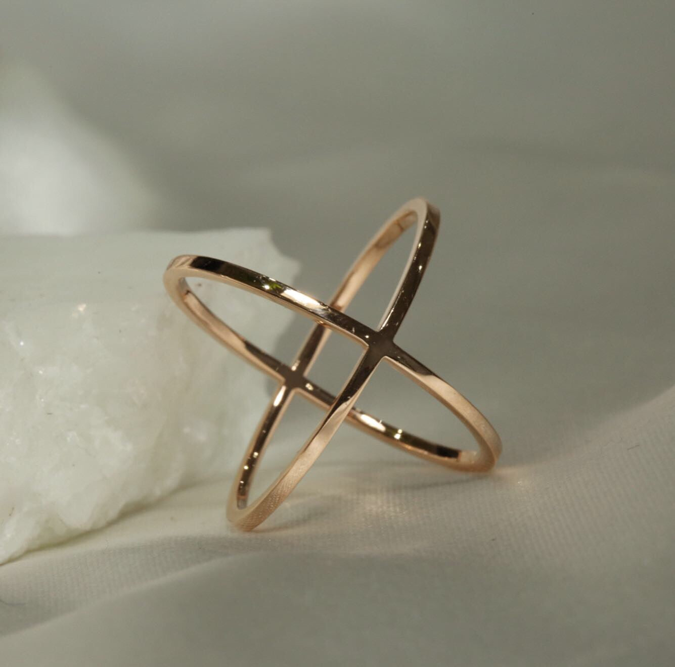 Criss Cross Ring