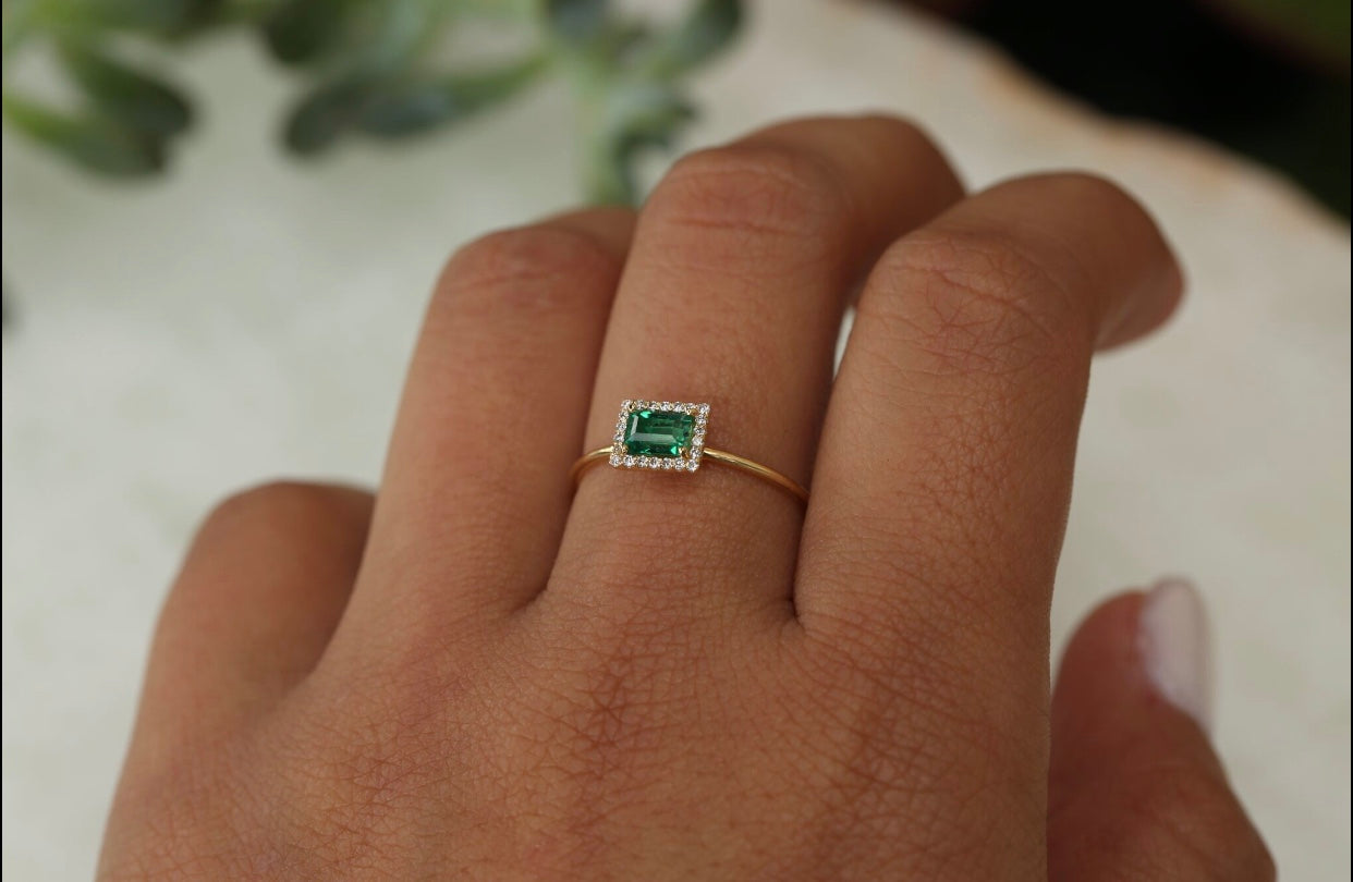 Emerald Diamond Halo Ring
